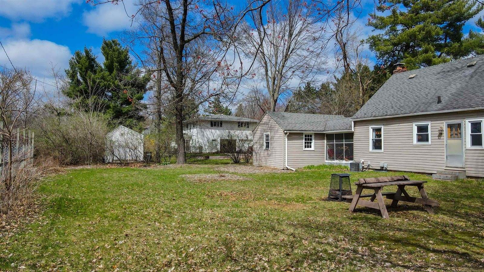 203 Sunrise Avenue, Stevens Point, WI 54481