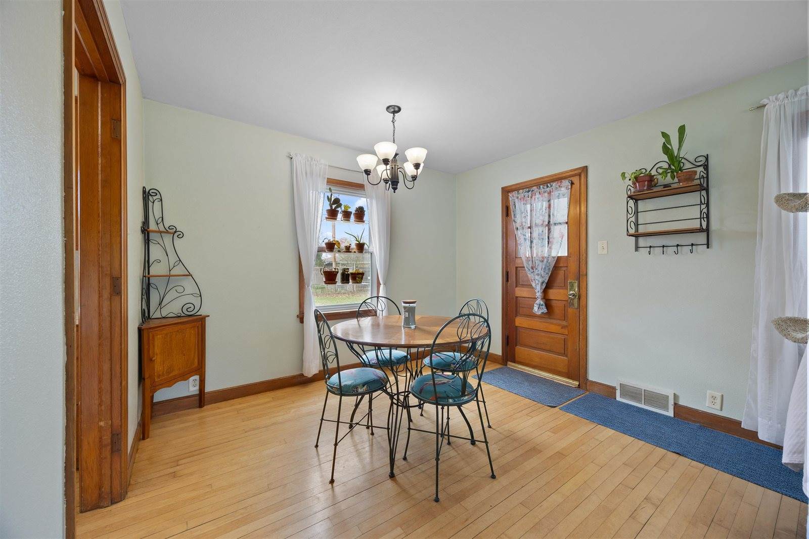 203 Sunrise Avenue, Stevens Point, WI 54481