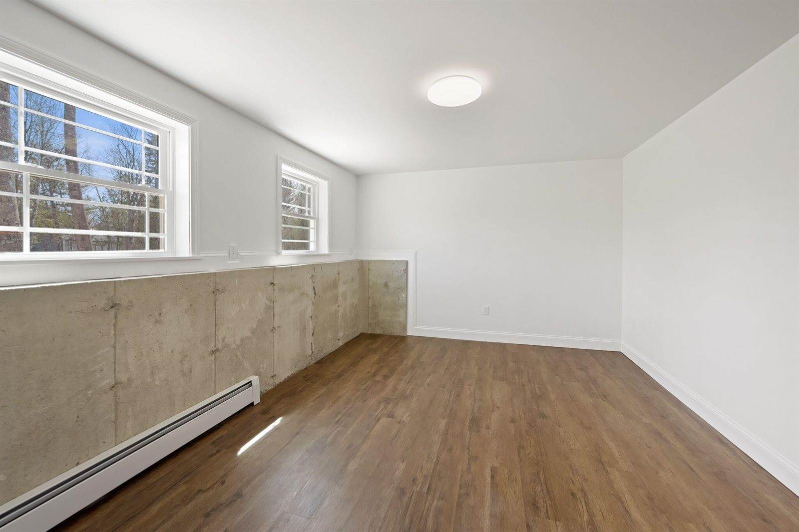 16 Shaw Road, Plymouth, ME 04969