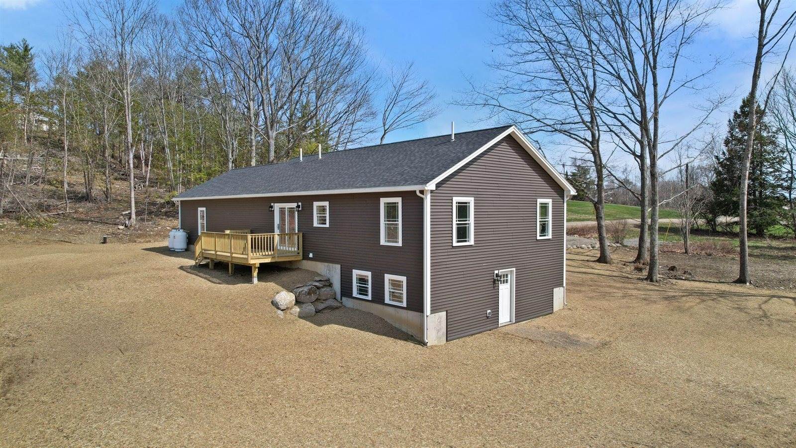 16 Shaw Road, Plymouth, ME 04969