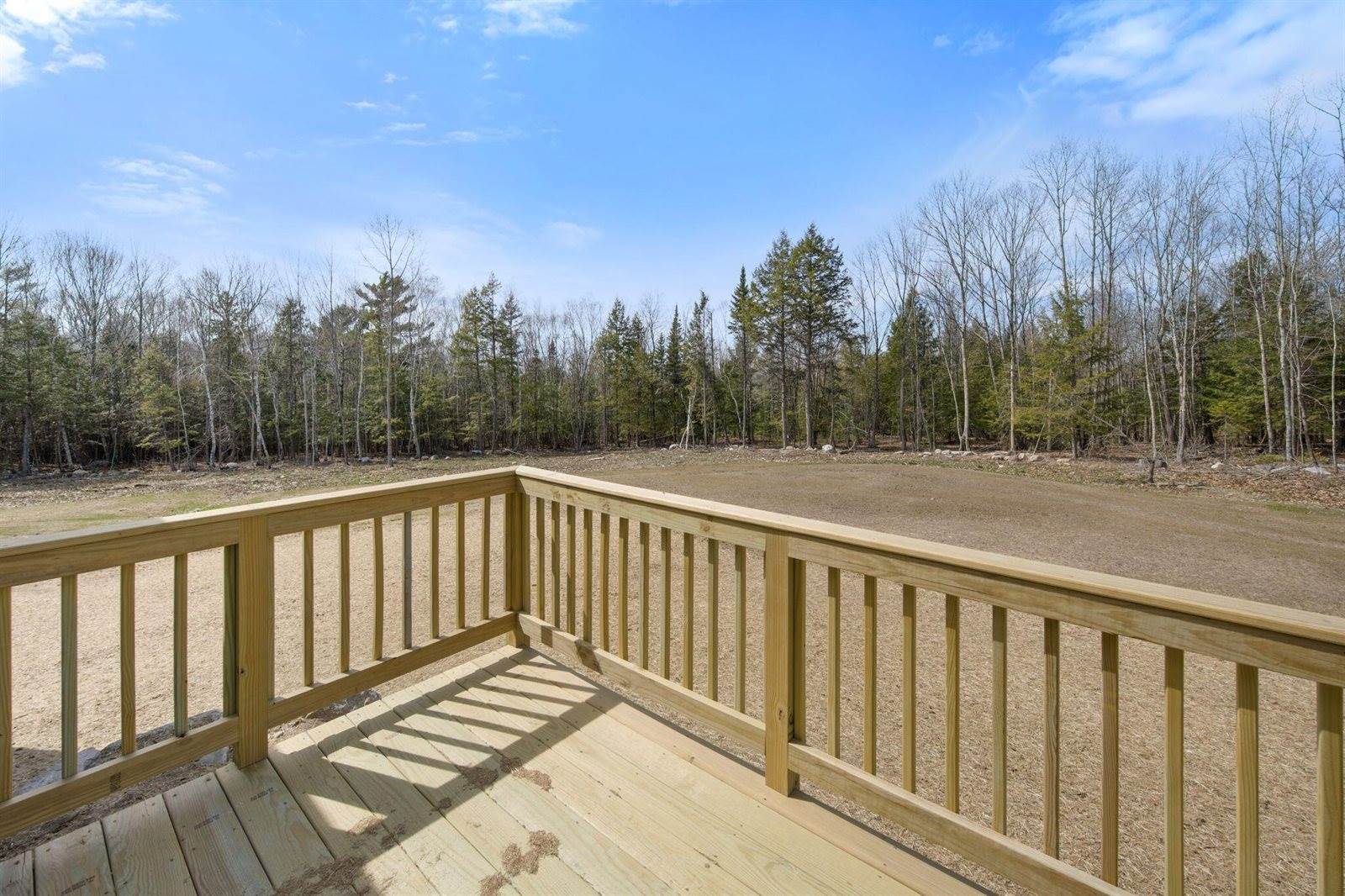 16 Shaw Road, Plymouth, ME 04969