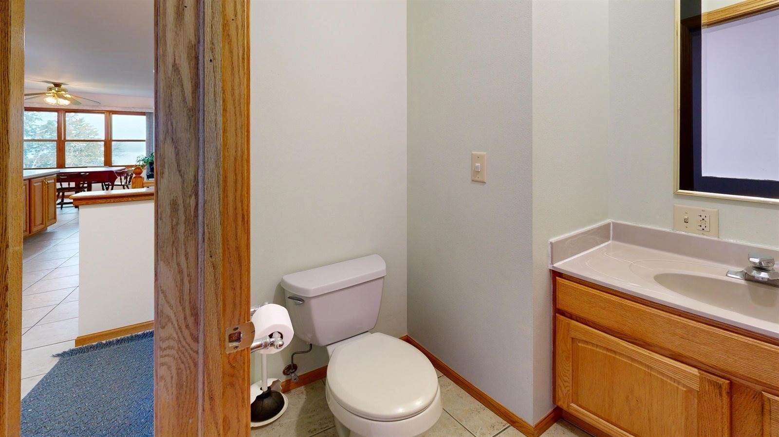 302 Hickory Rd, Genoa, WI 54632