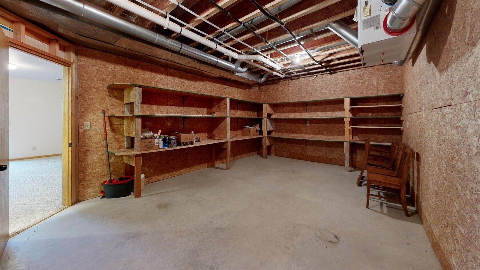 302 Hickory Rd, Genoa, WI 54632