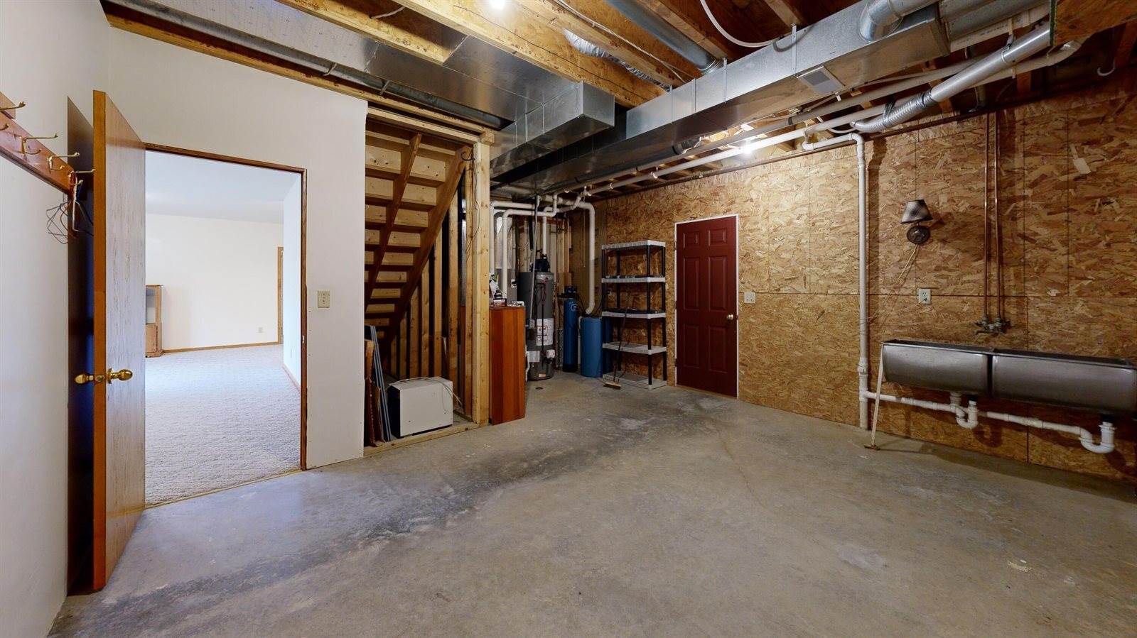 302 Hickory Rd, Genoa, WI 54632