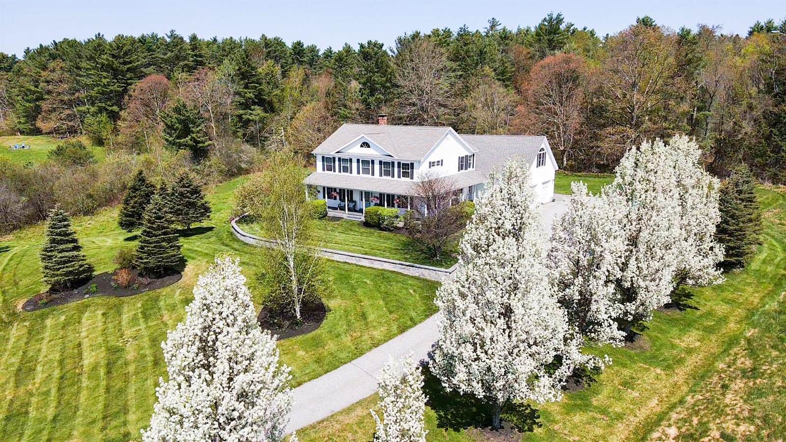 66 Foster Avenue, Hampden, ME 04444