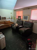 42 Hyde Avenue, Iselin, NJ 08830