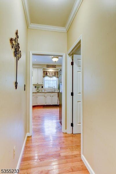 23 Kroghs Ln, Sparta Township, NJ 07871