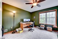 23 Kroghs Ln, Sparta Township, NJ 07871