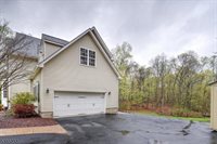 23 Kroghs Ln, Sparta Township, NJ 07871