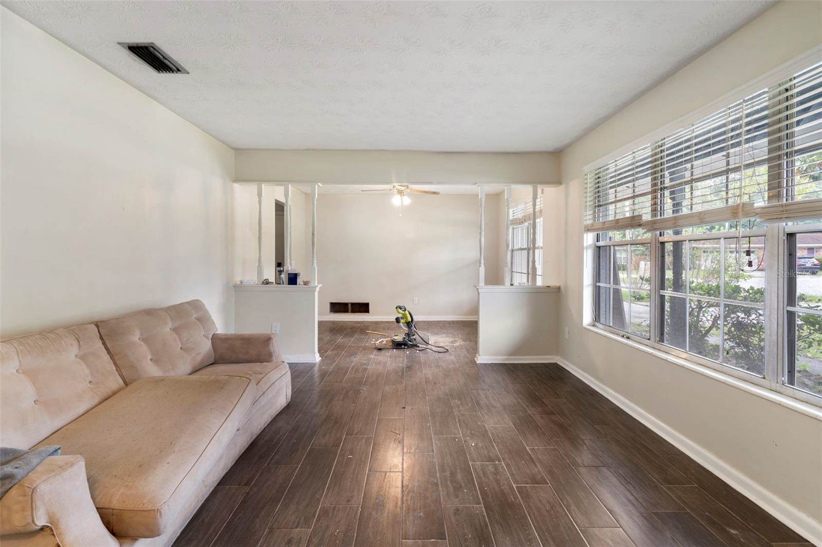 6171 Hill View Court, Jacksonville, FL 32244