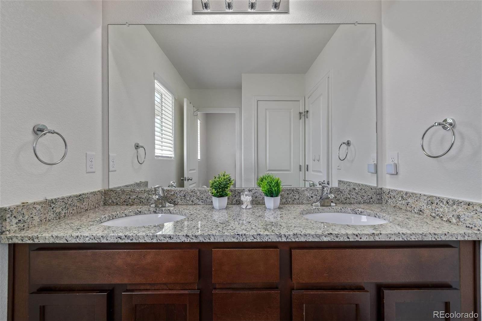 261 Mesa Ave, Lochbuie, CO 80603