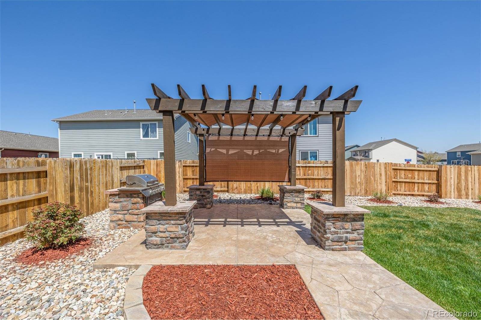 261 Mesa Ave, Lochbuie, CO 80603