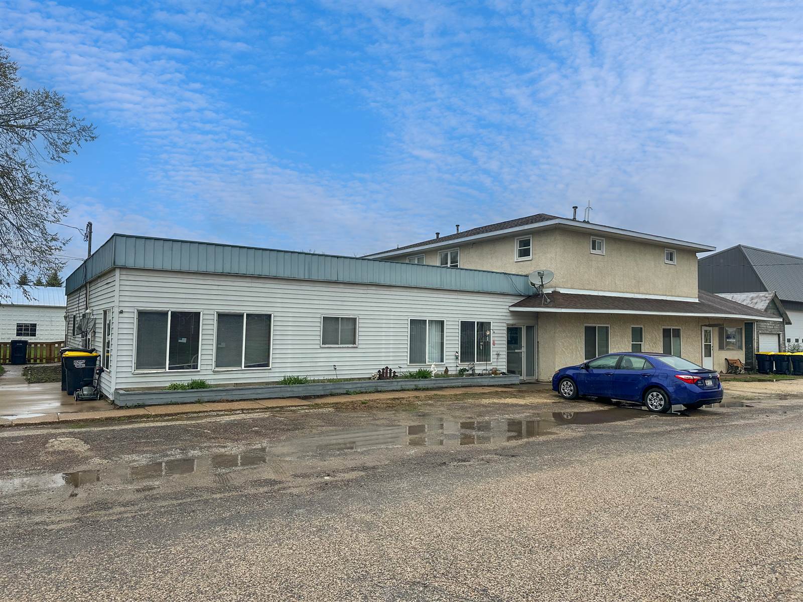 271 NW Main St, New Albin, IA 52160