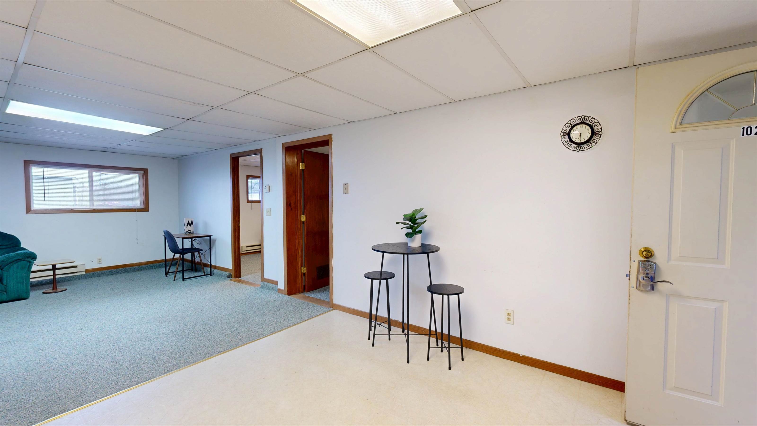 271 NW Main St, New Albin, IA 52160