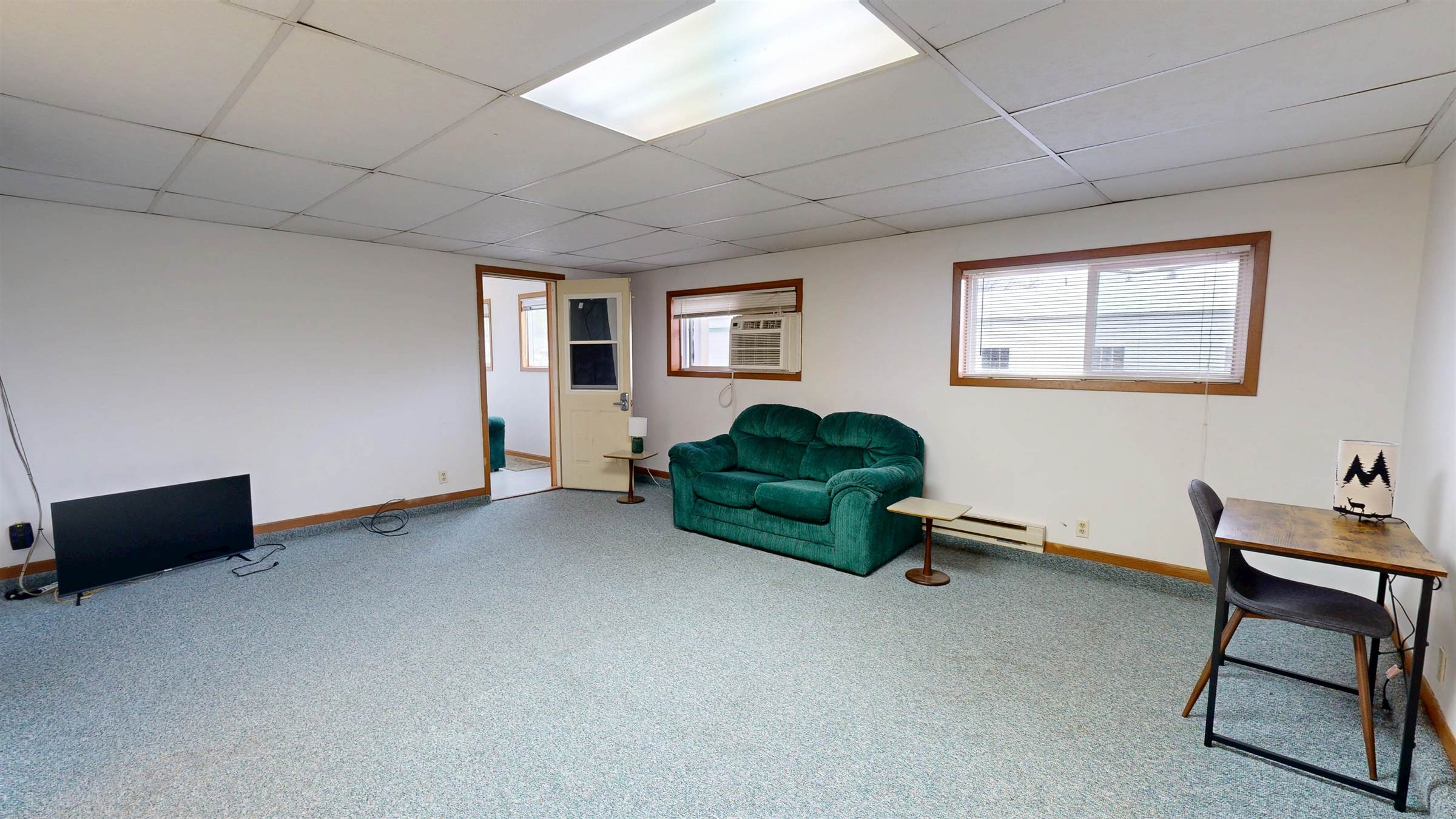 271 NW Main St, New Albin, IA 52160