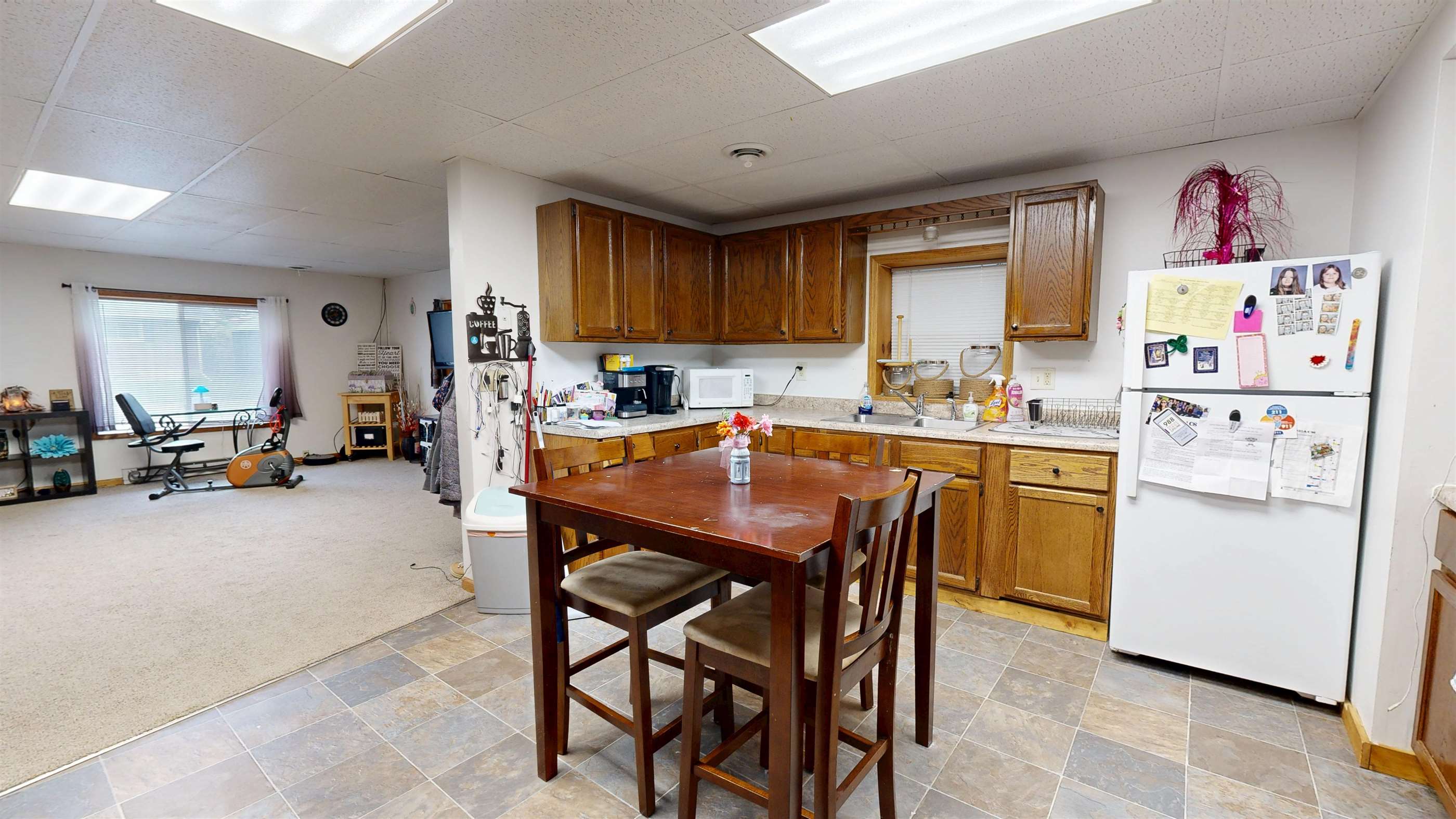 271 NW Main St, New Albin, IA 52160