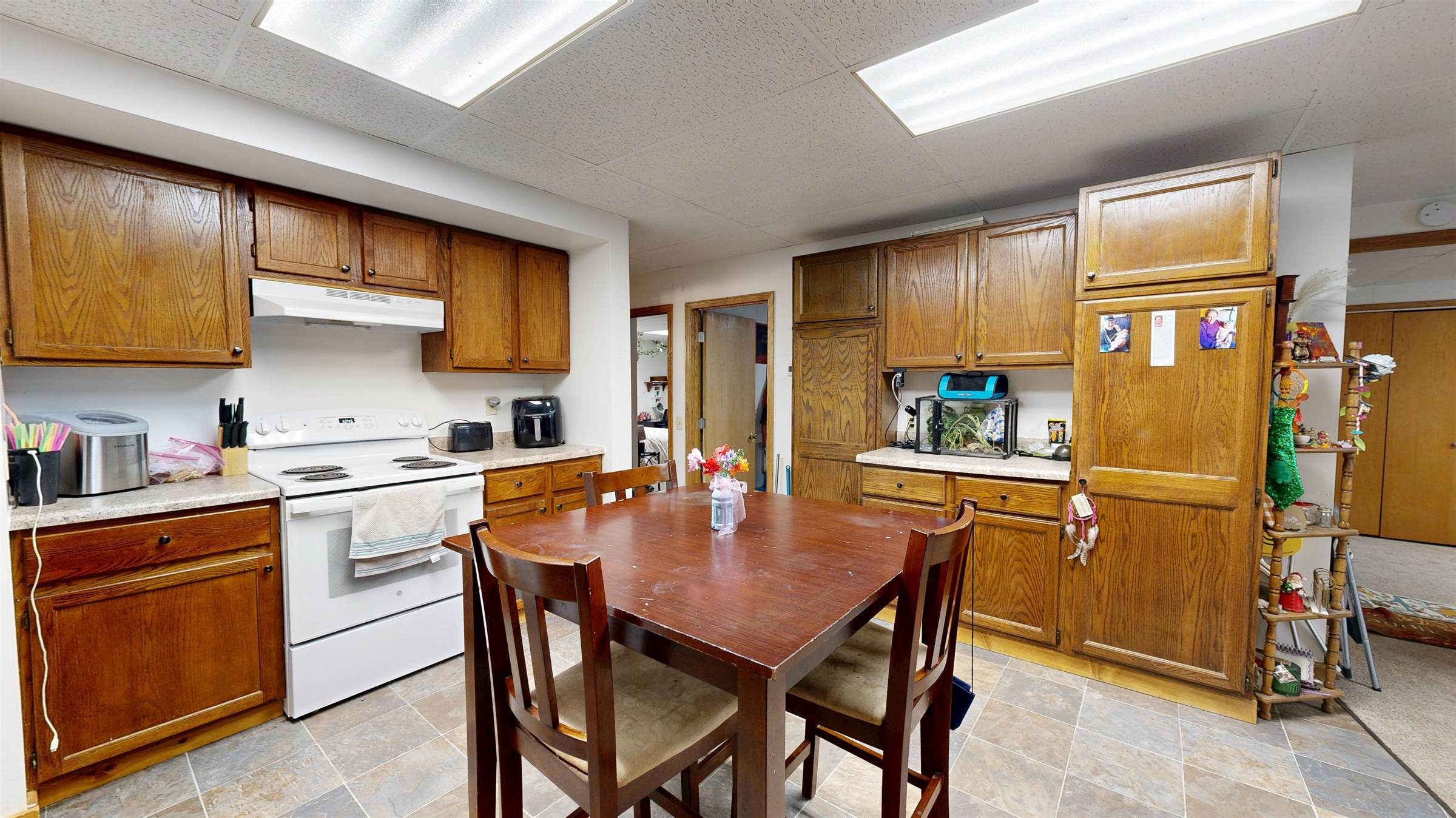 271 NW Main St, New Albin, IA 52160