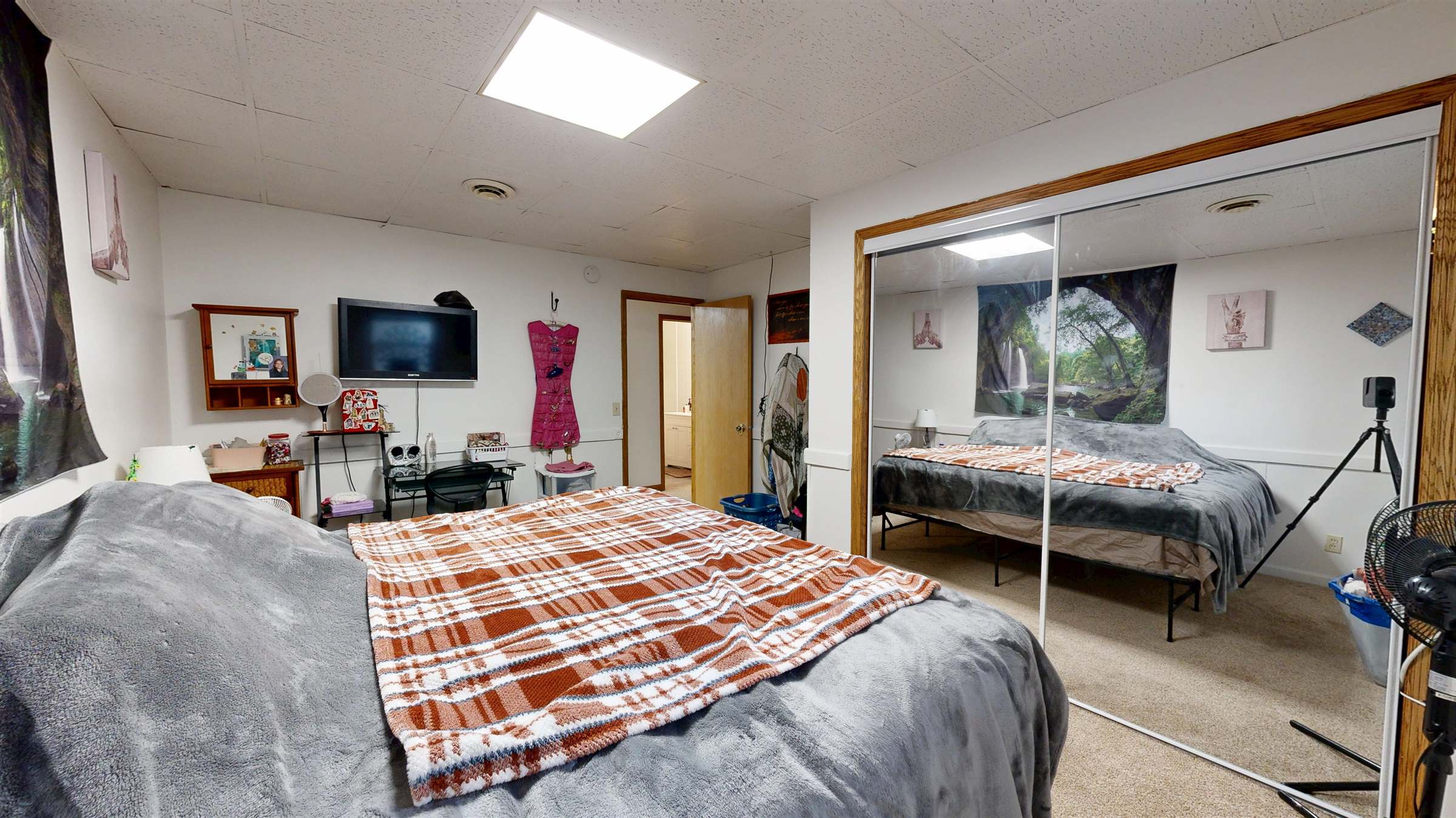 271 NW Main St, New Albin, IA 52160