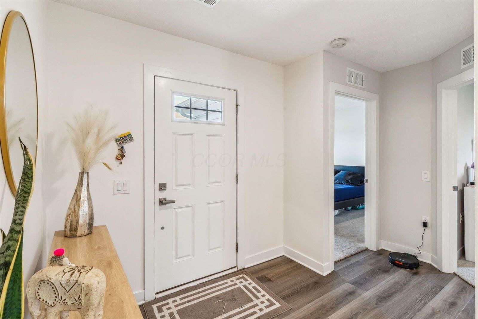 2409 Mcclouds Square, Marysville, OH 43040