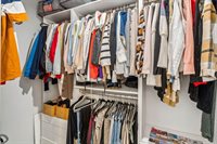 2409 Mcclouds Square, Marysville, OH 43040