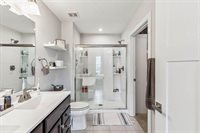 2409 Mcclouds Square, Marysville, OH 43040