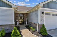 2409 Mcclouds Square, Marysville, OH 43040