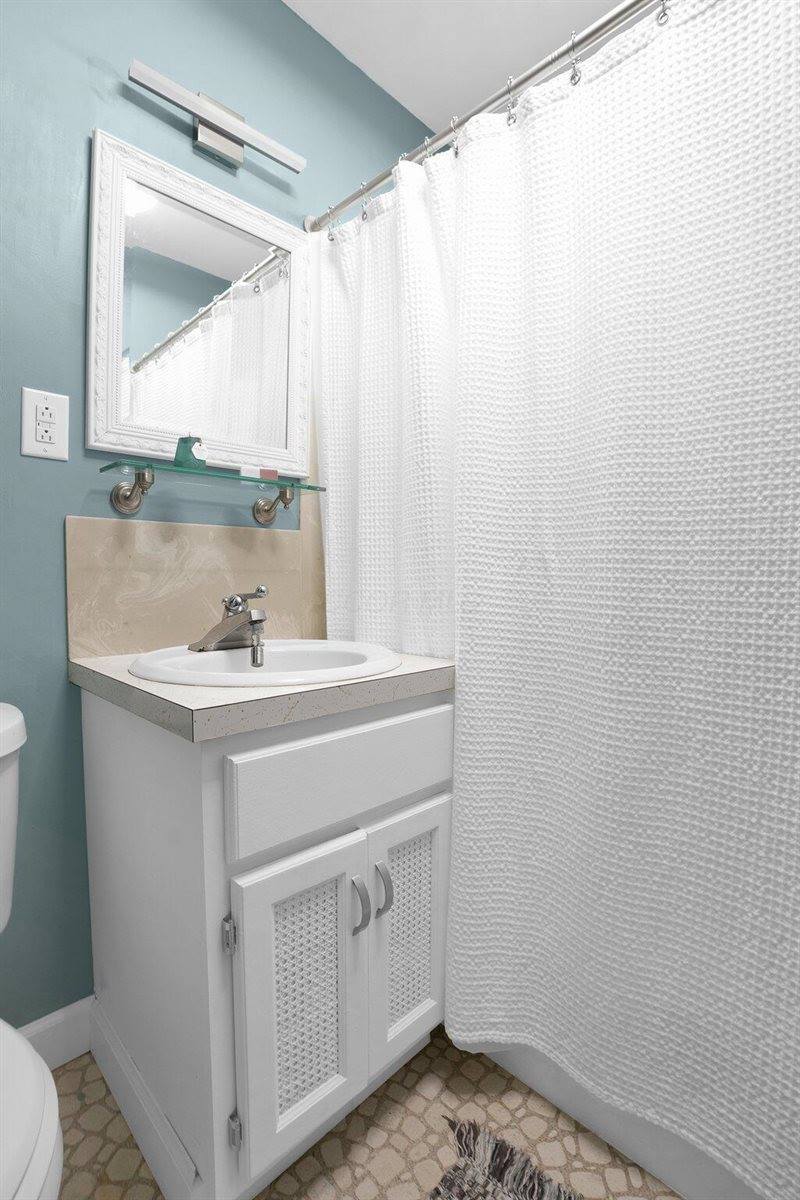 1453 Matthias Drive, Columbus, OH 43224