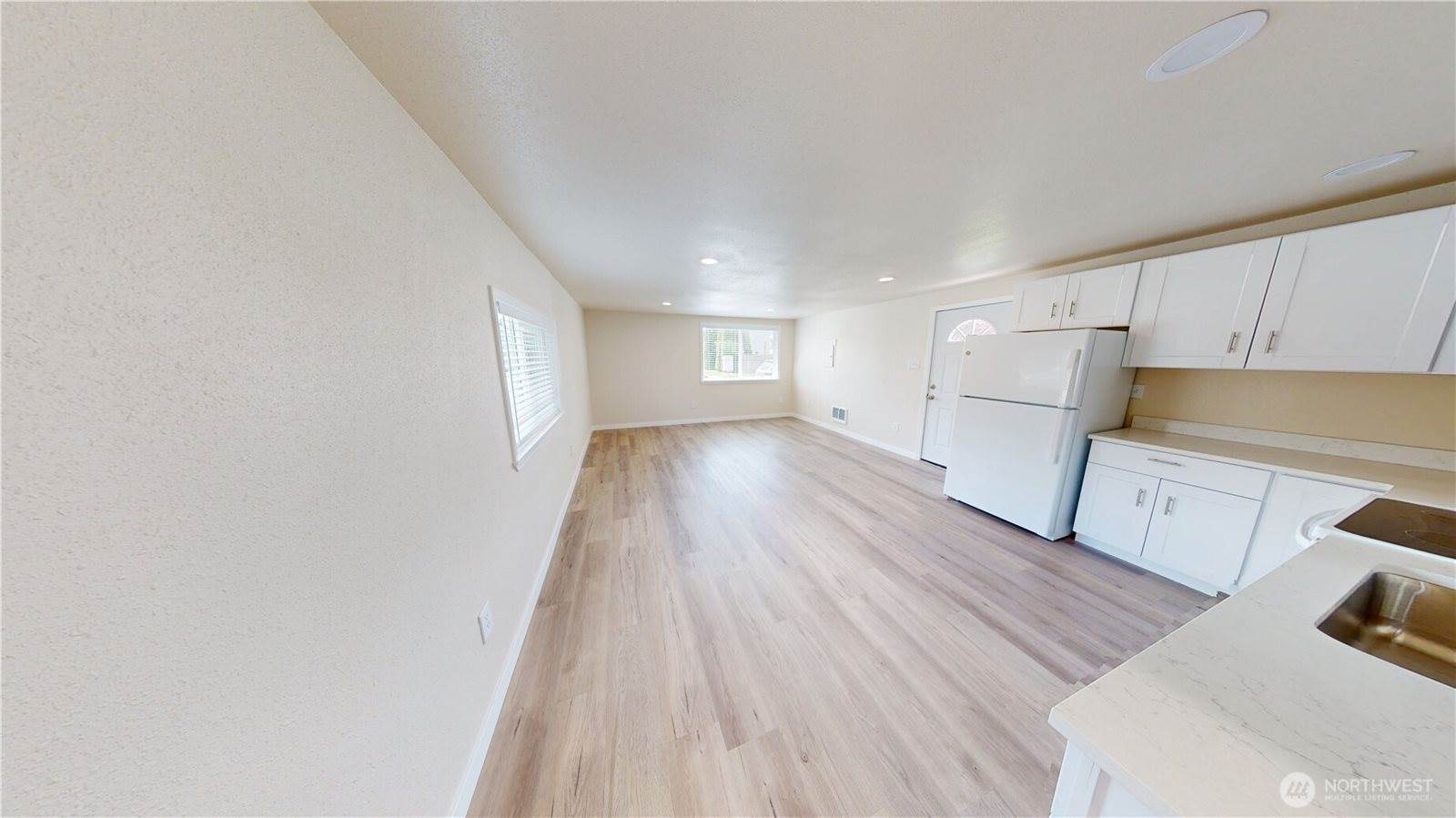 901 West Hazel Street, Mount Vernon, WA 98273