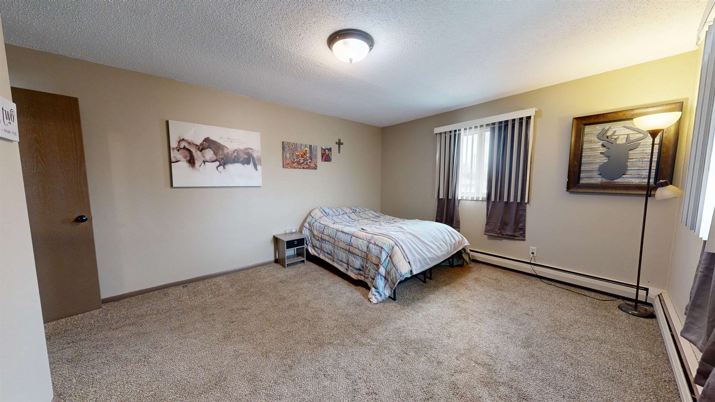 205 NE 1st St, New Albin, IA 52160