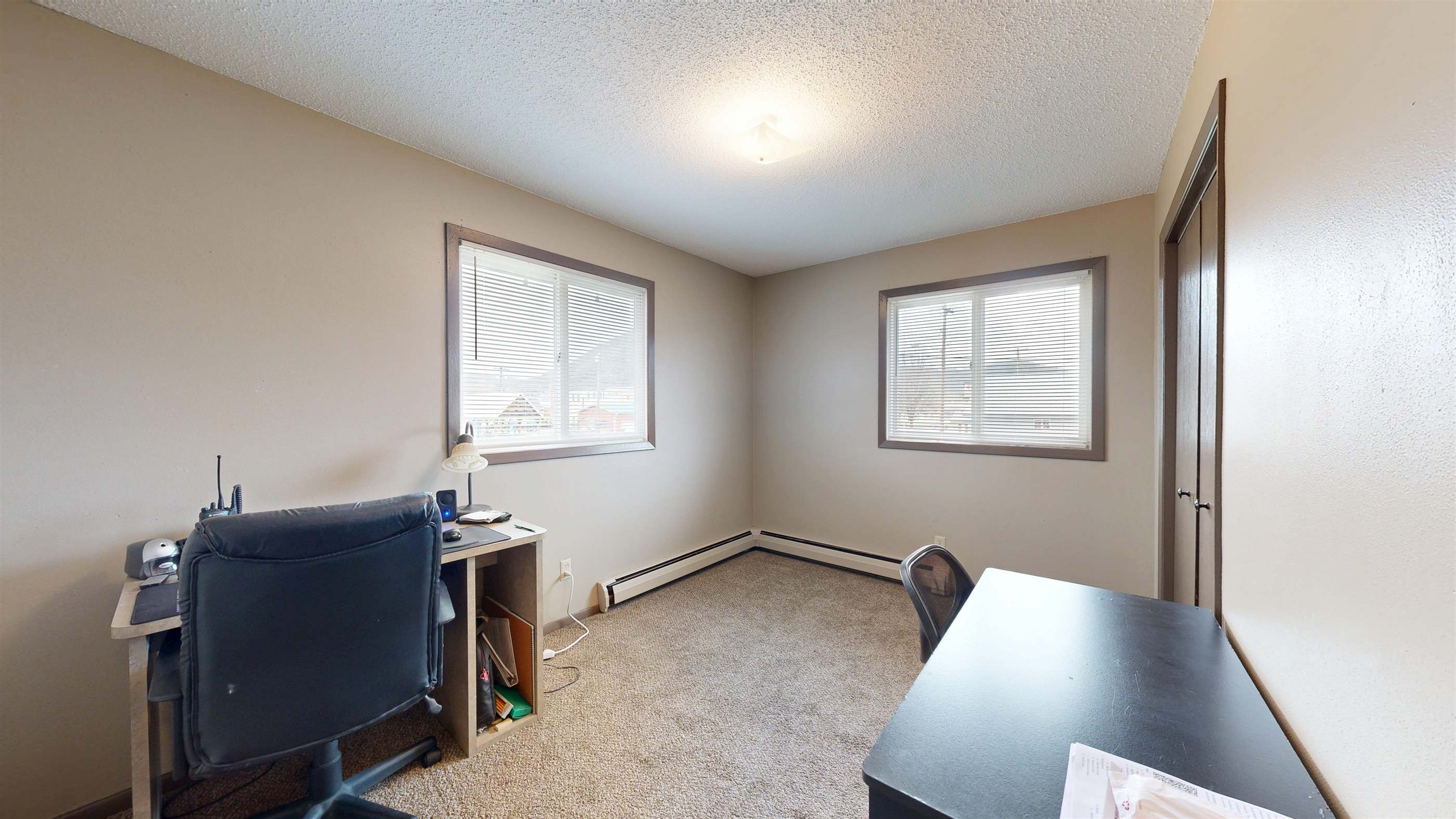 205 NE 1st St, New Albin, IA 52160