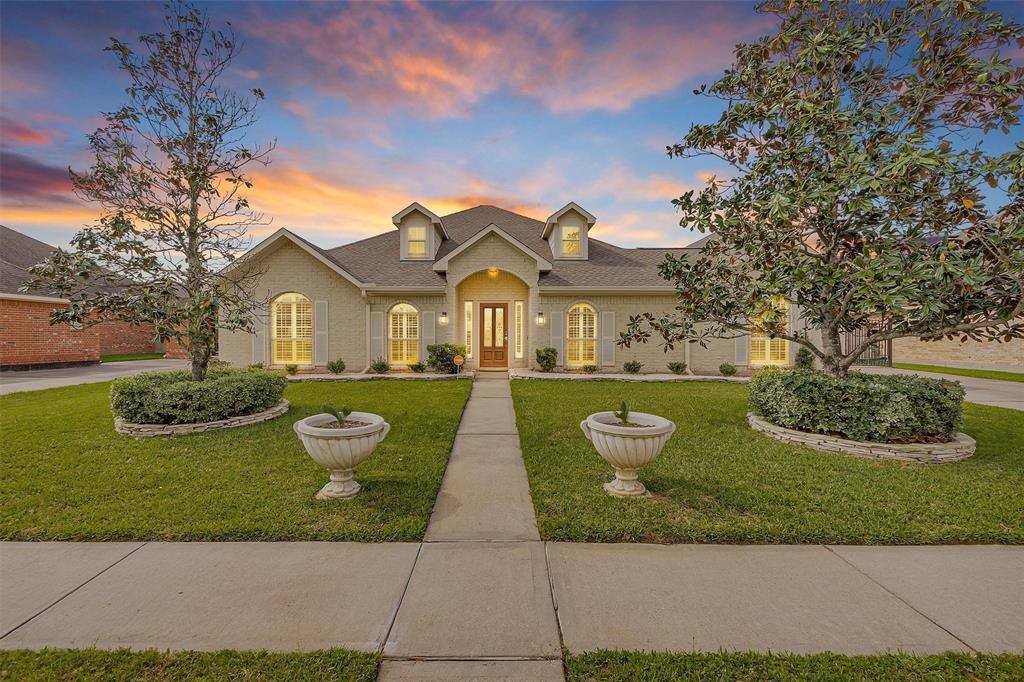 11406 Carson Avenue, Pearland, TX 77584