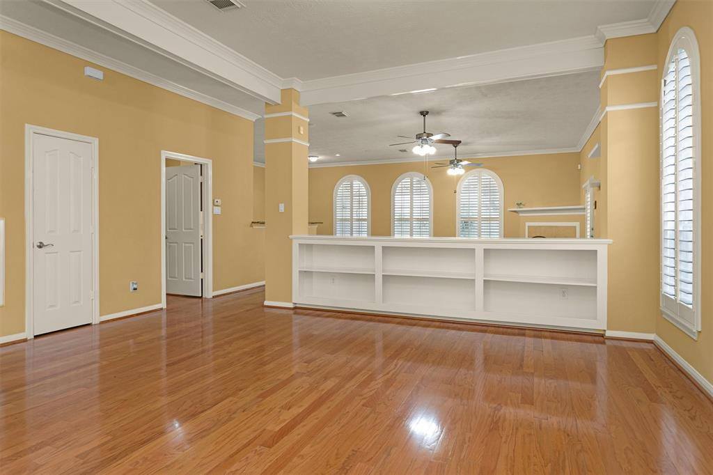 11406 Carson Avenue, Pearland, TX 77584