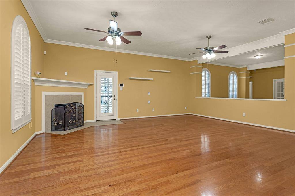 11406 Carson Avenue, Pearland, TX 77584