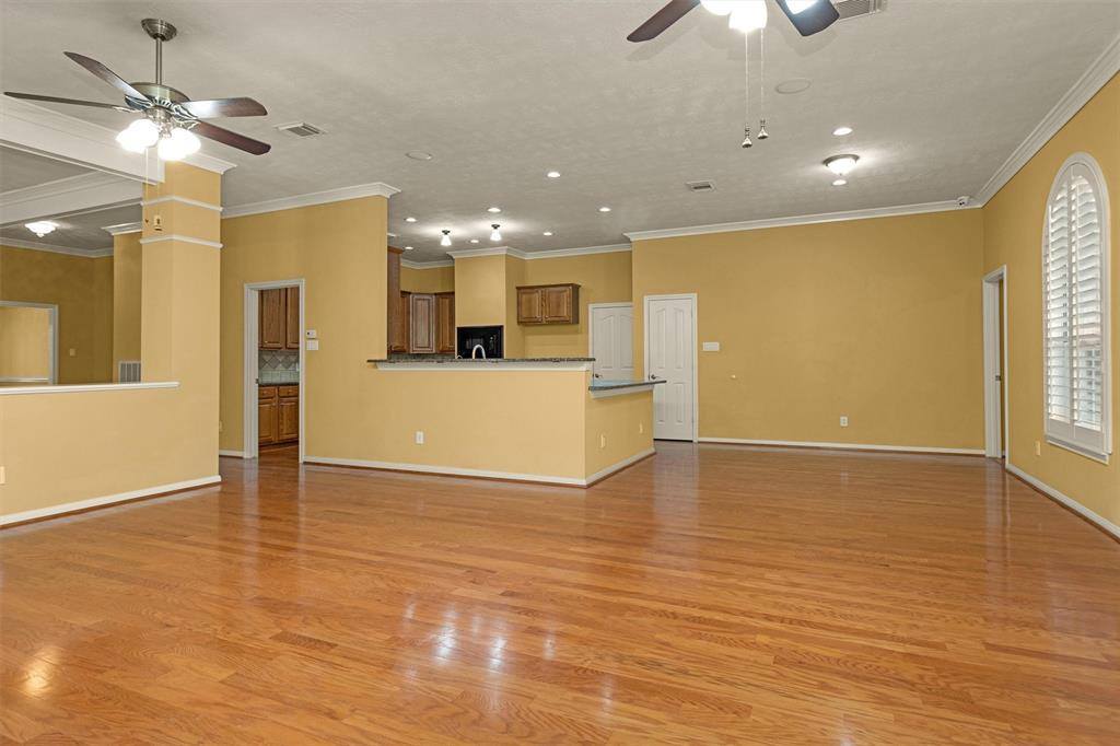 11406 Carson Avenue, Pearland, TX 77584