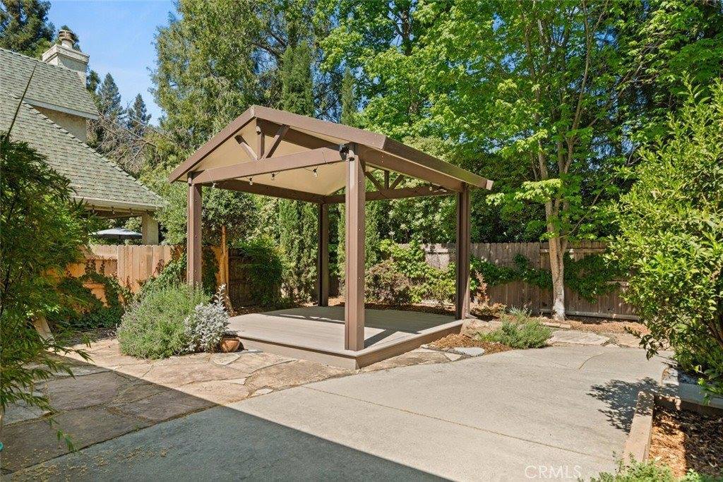 670 Grafton Park Drive, Chico, CA 95926