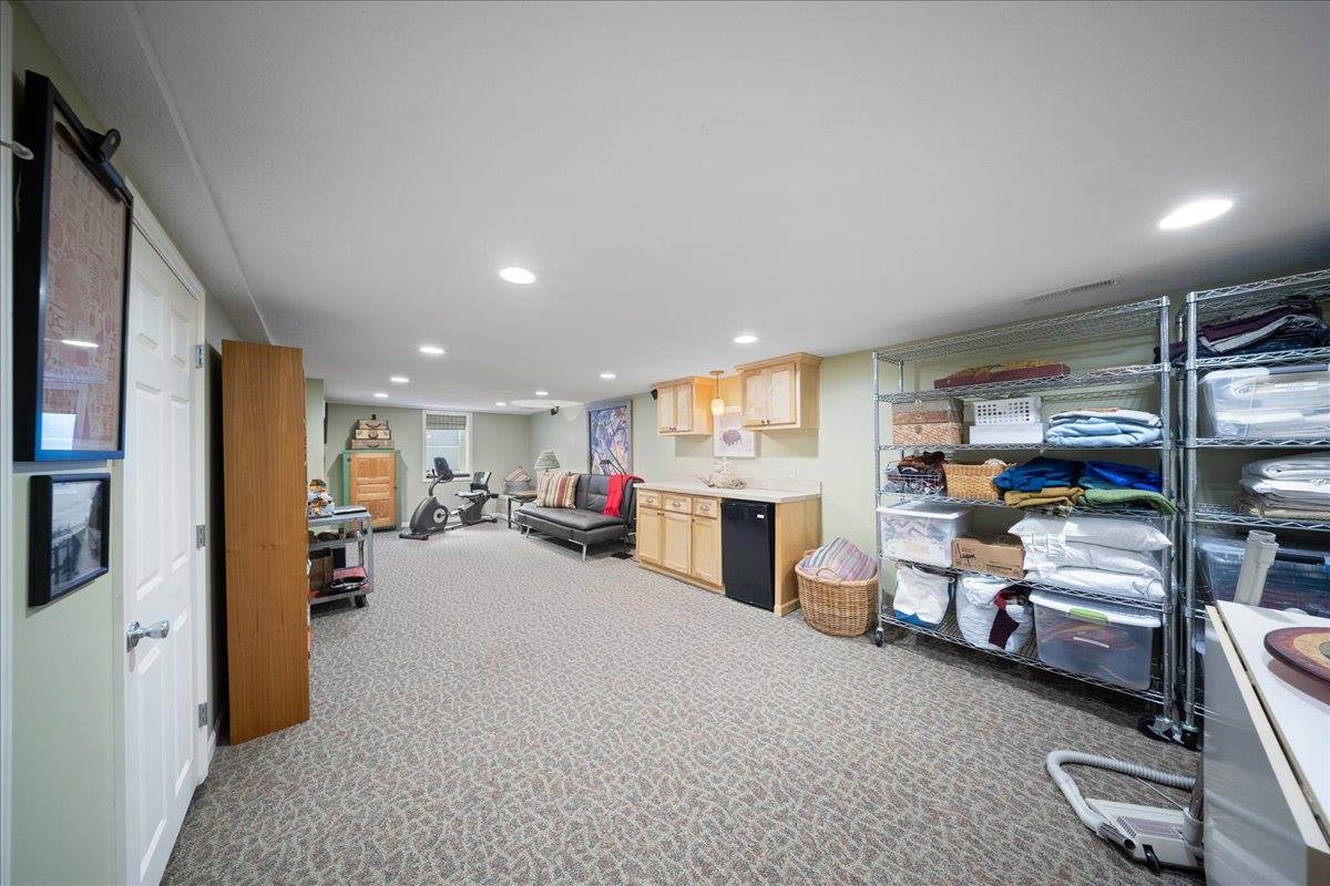 3904 W. 91st St, Prairie Village, KS 66207