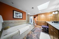 3904 W. 91st St, Prairie Village, KS 66207