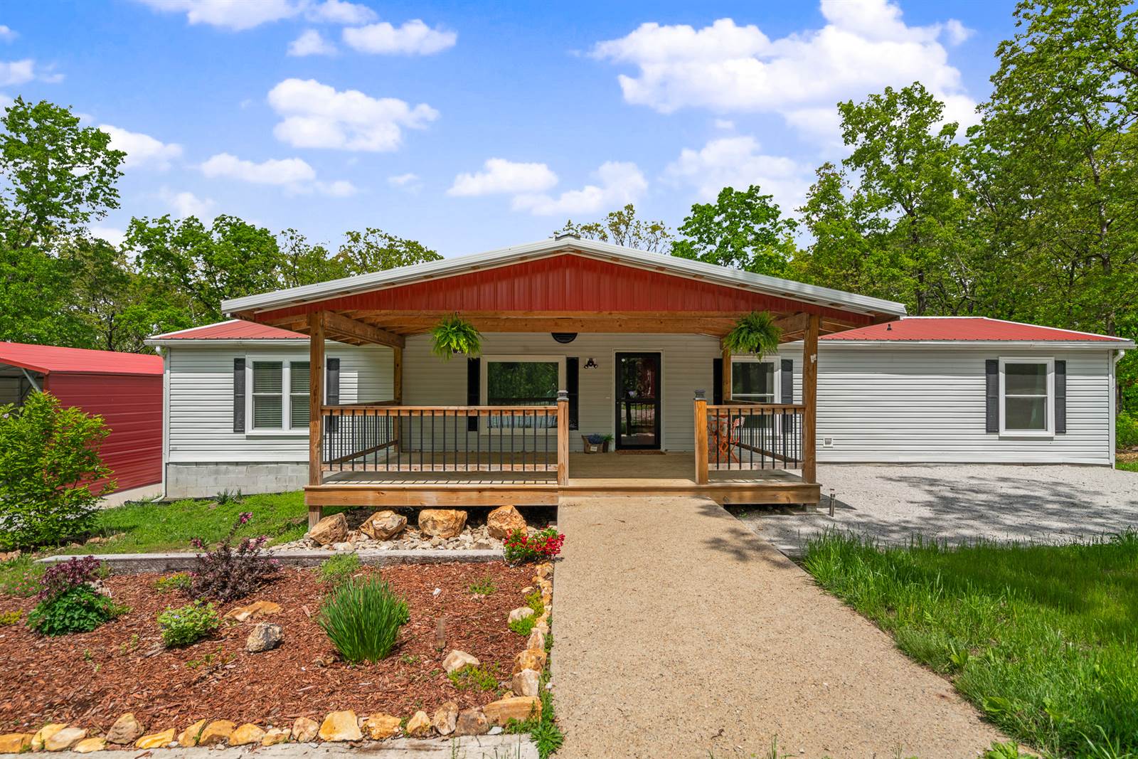 13595 NE 850 PVT Rd, Osceola, MO 64776