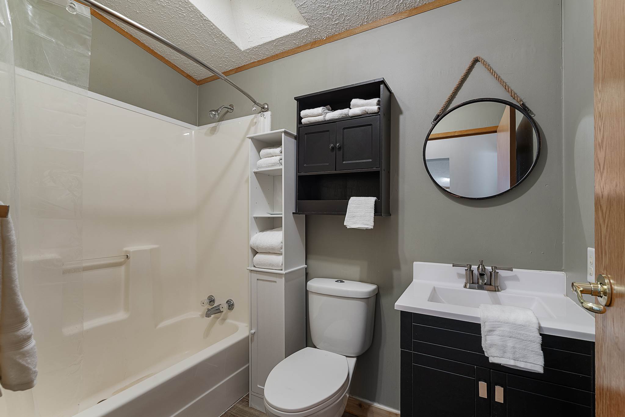 13595 NE 850 PVT Rd, Osceola, MO 64776