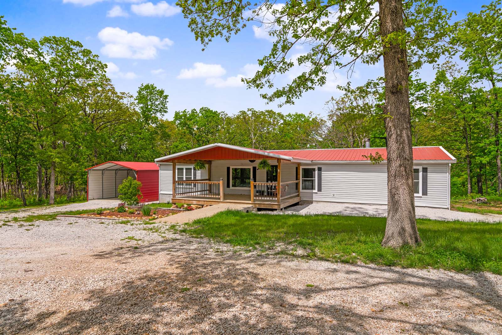 13595 NE 850 PVT Rd, Osceola, MO 64776