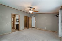 13595 NE 850 PVT Rd, Osceola, MO 64776