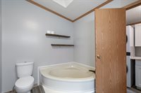 13595 NE 850 PVT Rd, Osceola, MO 64776