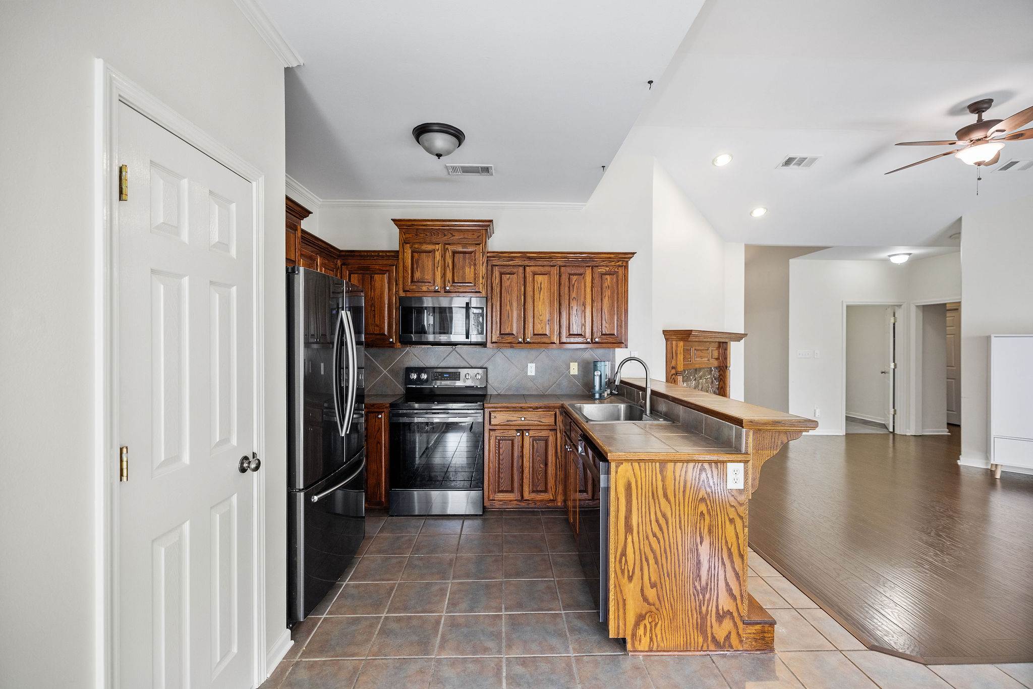 34836 Eagle Ridge DR, Denham Springs, LA 70706