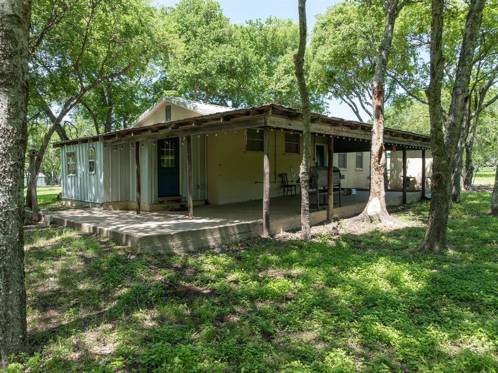1355 North Houston Street, Lorena, TX 76655