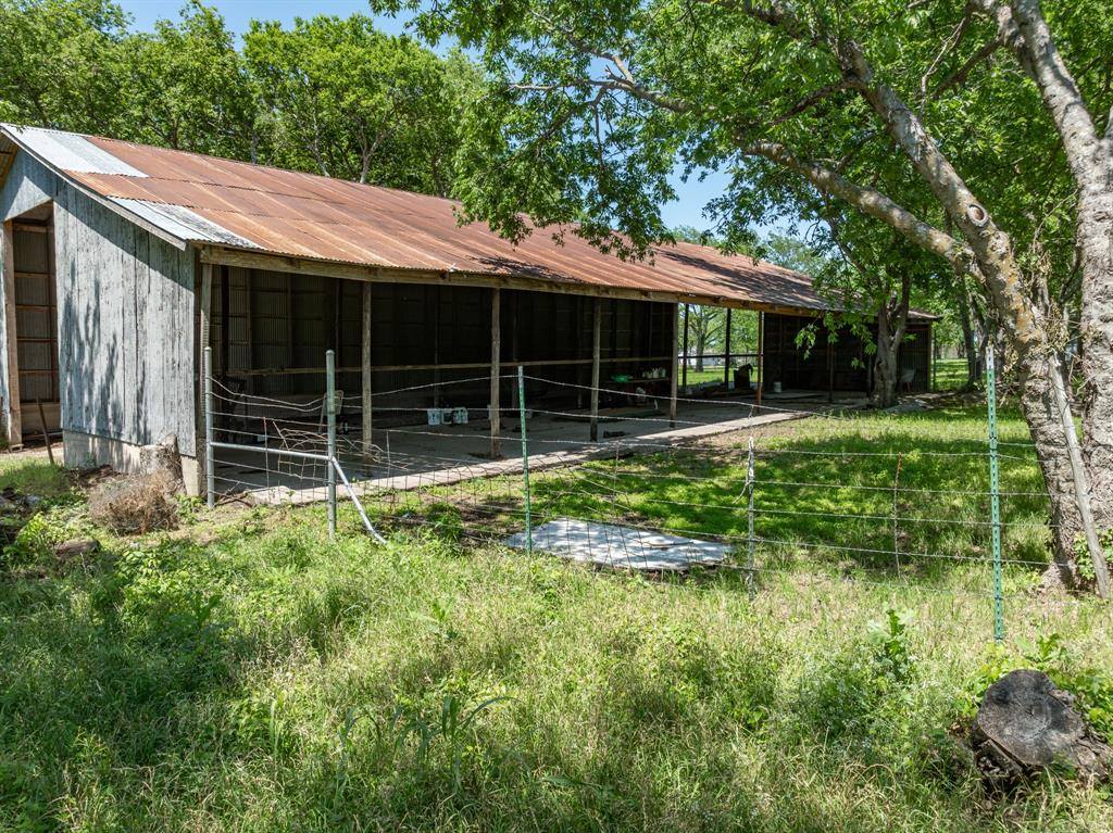 1355 North Houston Street, Lorena, TX 76655