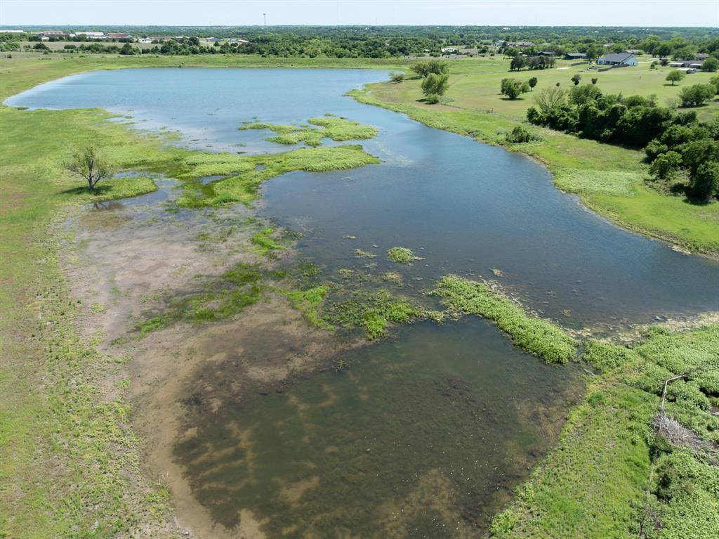 1355 North Houston Street, Lorena, TX 76655