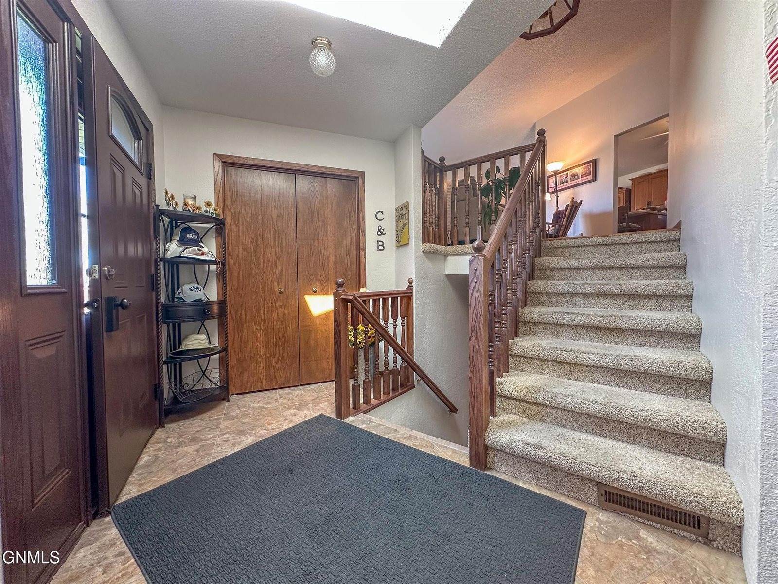 3064 Ontario Lane, Bismarck, ND 58503