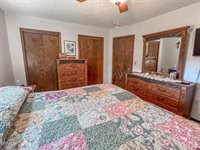 3064 Ontario Lane, Bismarck, ND 58503