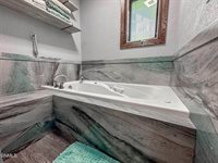 3064 Ontario Lane, Bismarck, ND 58503