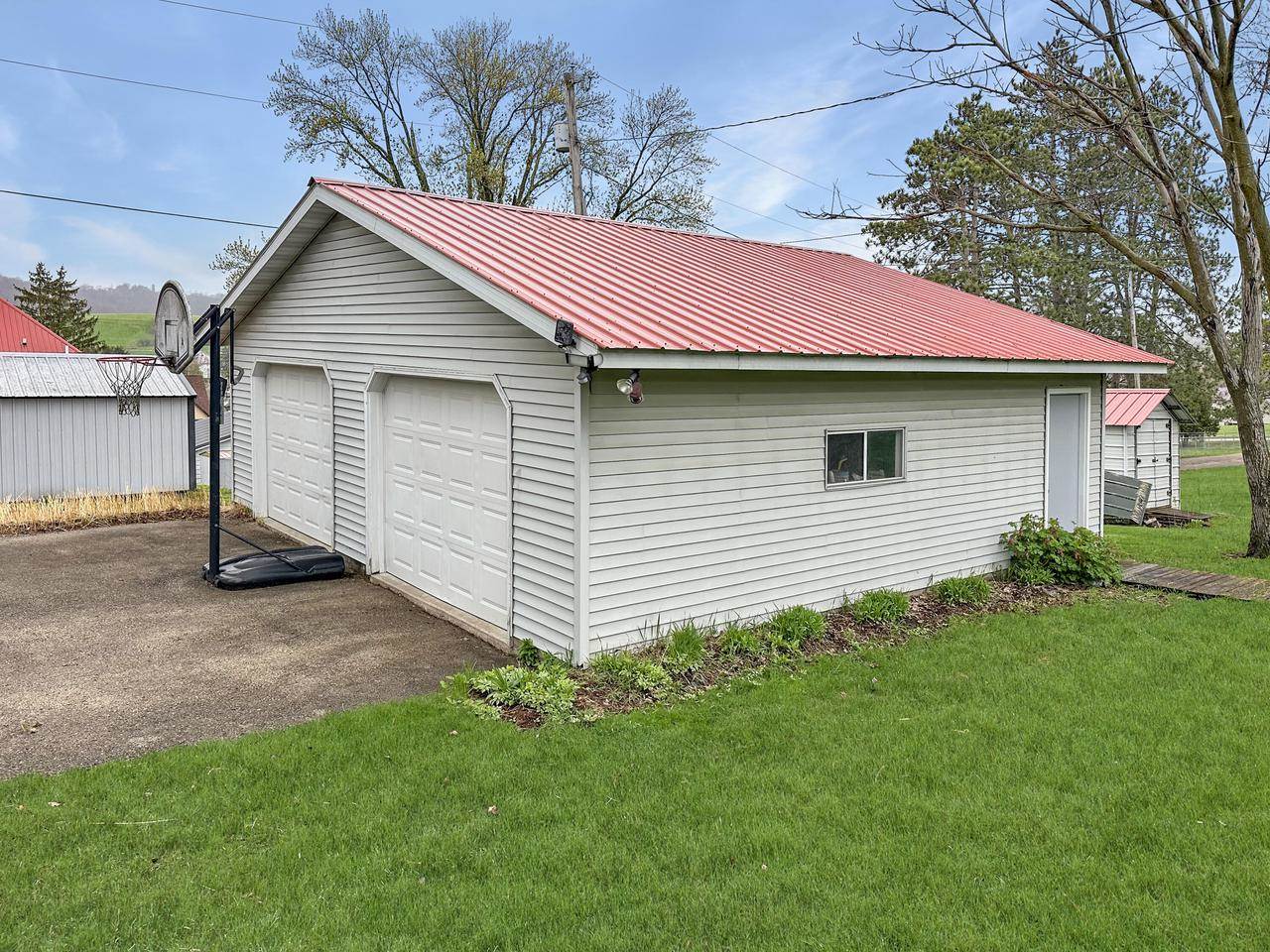 605 East STREET, Wilton, WI 54670